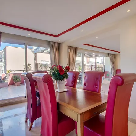 Amazing Rooftop דירה מארבלה